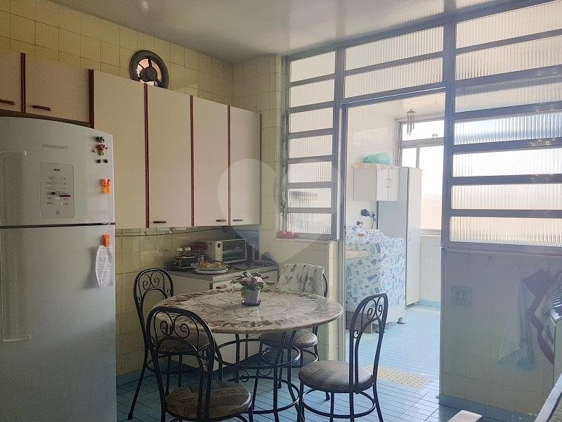 Apartamento à venda com 3 quartos, sendo 1 suíte, em Bom Retiro, São Paulo, SP
