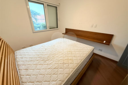 Apartamento à venda com 2 quartos em Vila Olímpia, São Paulo, SP