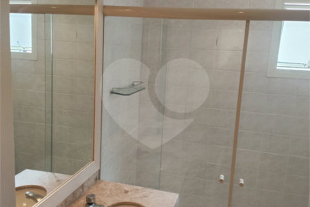 Apartamento à venda com 3 quartos, sendo 1 suíte, em Indianópolis, São Paulo, SP