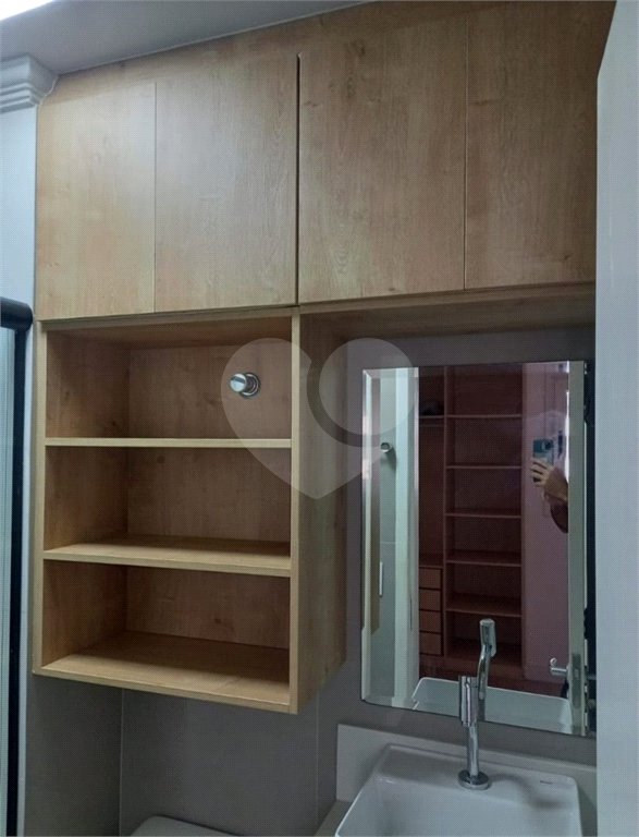 Apartamento à venda com 3 quartos, sendo 1 suíte,  em Vila Olímpia, São Paulo, SP