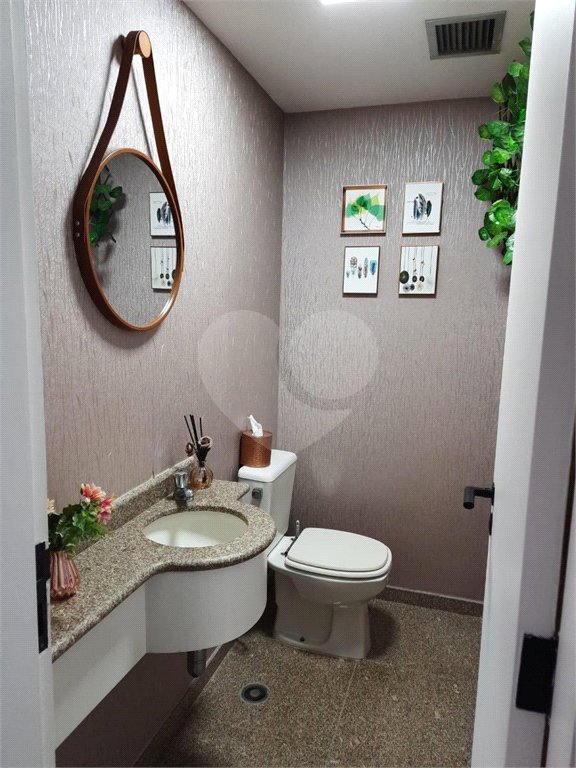 Apartamento à venda com 3 quartos, sendo 1 suíte, em Cambuci, São Paulo, SP