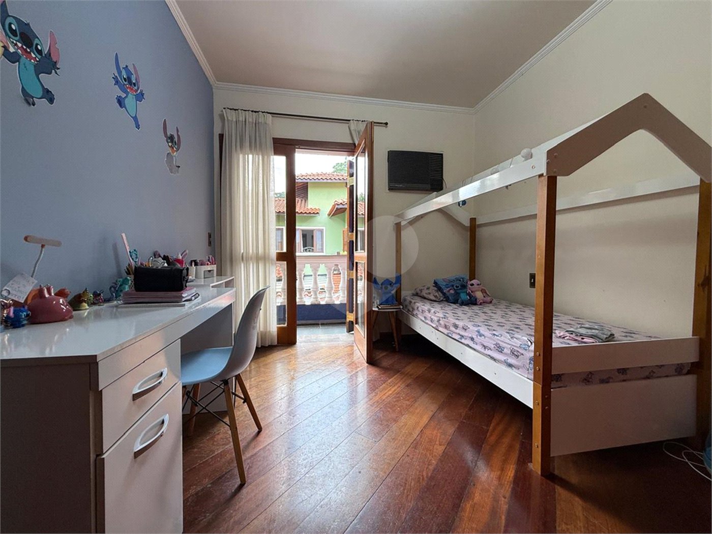 Casa à venda ou para alugar com 3 quartos, sendo 1 suíte, no condomínio Da Serra, São Paulo - SP