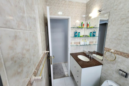 Sobrado à venda com 3 quartos, sendo 1 suíte,  em Jardim Ana Maria, São Paulo, SP