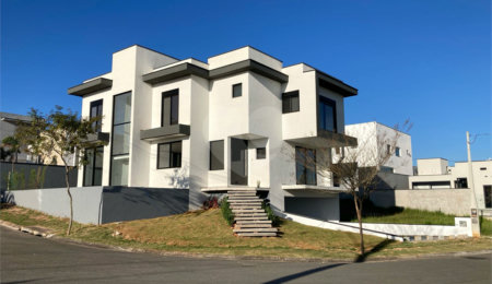 Casa à venda com 4 quartos, sendo 3 suítes,  no condomínio Reserva Granja Anita, Mogi das Cruzes - SP