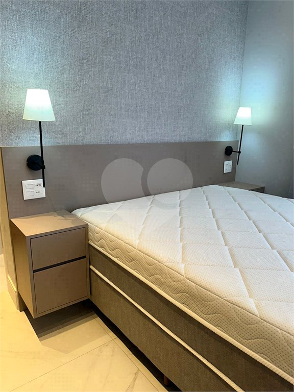 Apartamento à venda com 3 suítes em Jardim das Acácias, São Paulo, SP