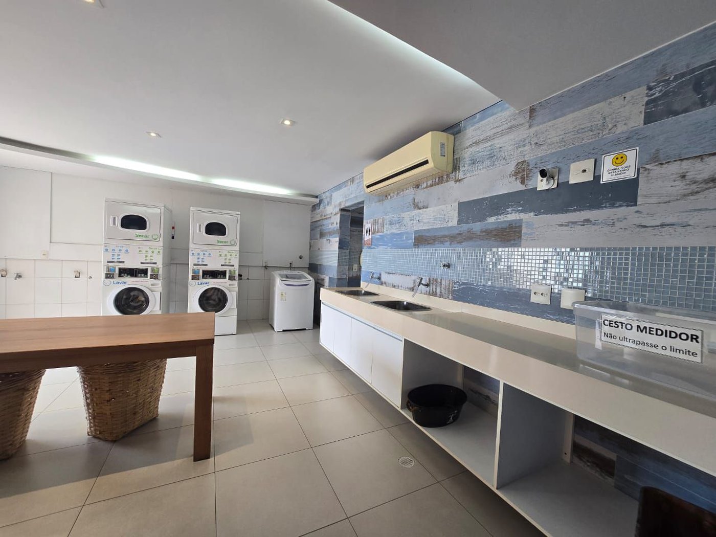 Apartamento com 1 dormitório, 45 m² - venda por R$ 670.000,00 ou aluguel por R$ 5.000,00/mês - Boqueirão - Santos/SP