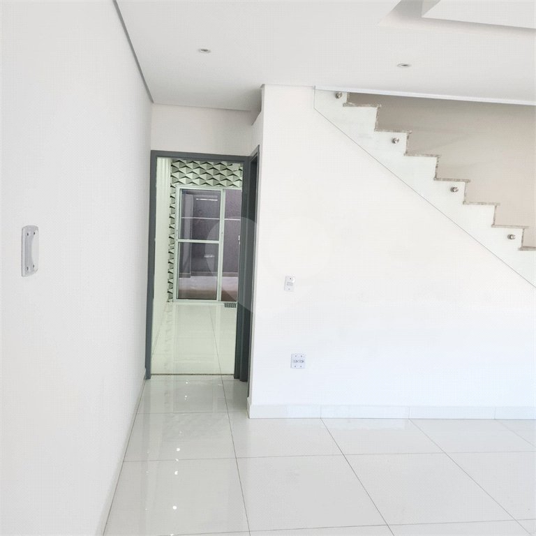 Sobrado à venda com 3 quartos, sendo 1 suíte,  em Vila Pereira Barreto, São Paulo, SP