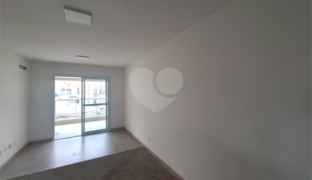 Apartamento à venda com 2 quartos, sendo 1 suíte, em Vila Gumercindo, São Paulo, SP