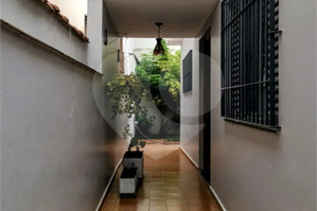 Casa à venda com 3 quartos, sendo 1 suíte, em Planalto Paulista, São Paulo, SP
