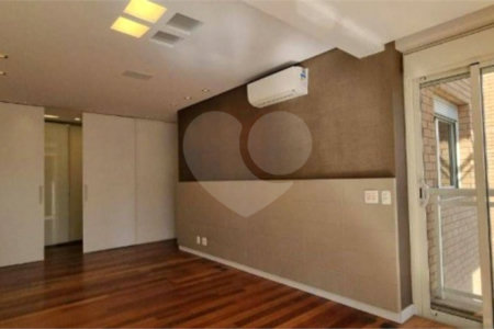 Apartamento à venda com 3 suítes em Vila Mariana, São Paulo, SP