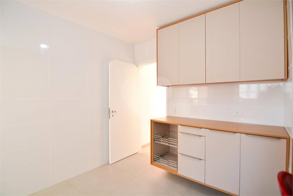 Apartamento à venda com 4 quartos, sendo 2 suítes,  em Brooklin Paulista, São Paulo, SP