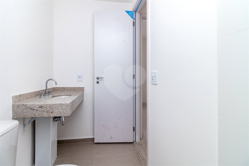 Apartamento à venda com 3 quartos, sendo 1 suíte, em Vila Mariana, São Paulo, SP