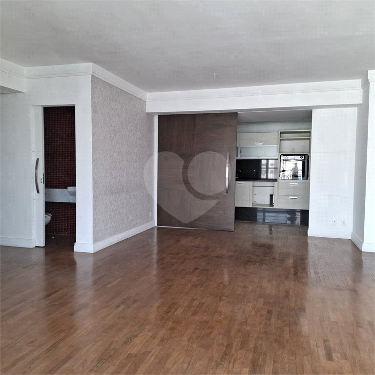 Apartamento à venda com 2 suítes em Pinheiros, São Paulo, SP