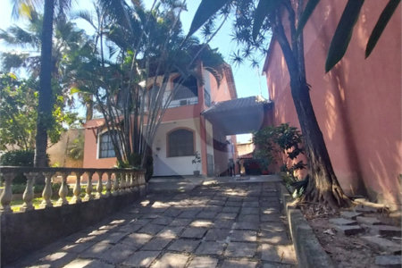 Casa à venda com 5 quartos, sendo 2 suítes, em Campo Grande, Rio de Janeiro, RJ