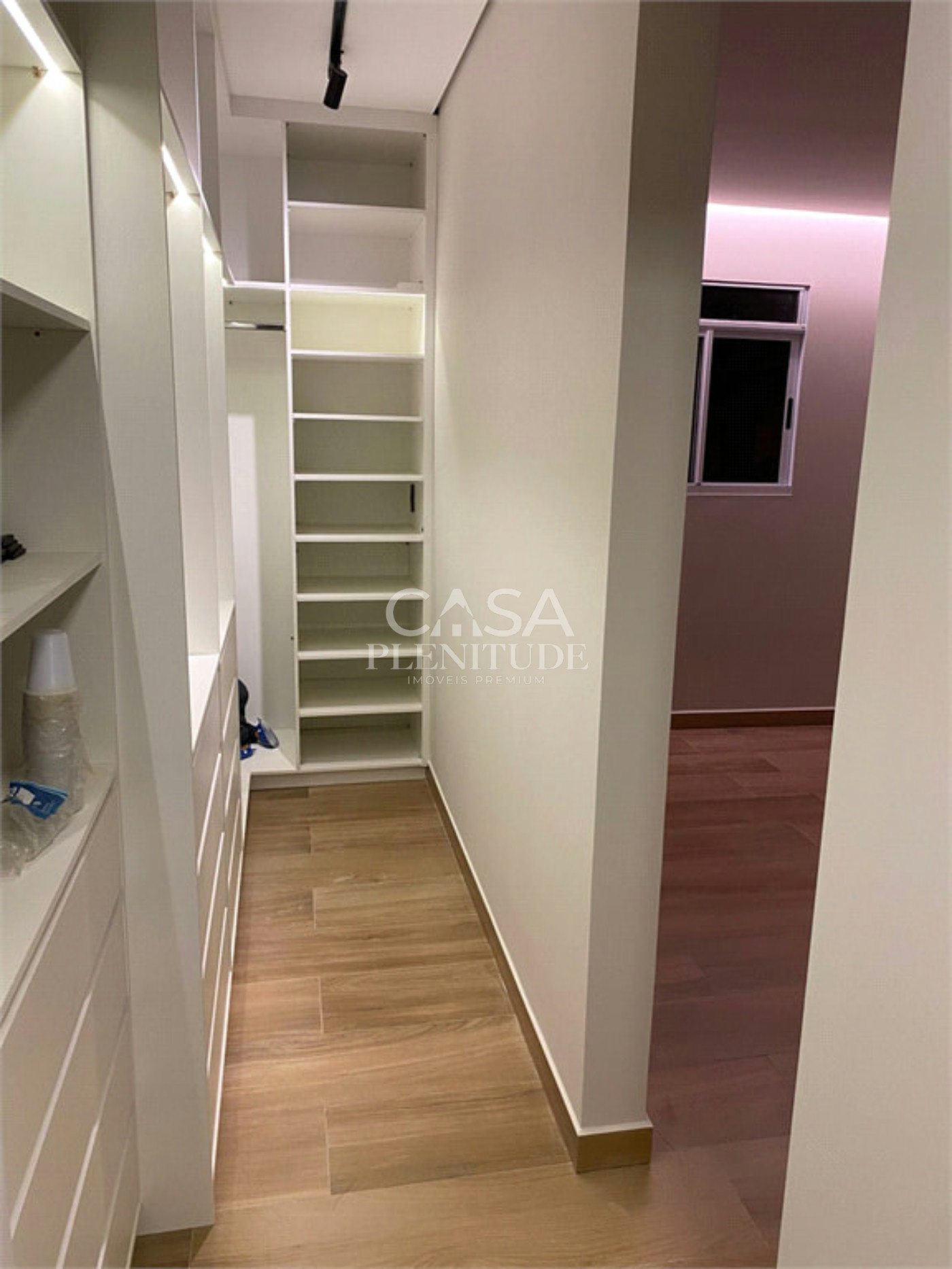 Casa em condomínio à venda com 2 quartos, sendo 1 suíte,  em Conjunto Habitacional Júlio de Mesquita Filho, Sorocaba, SP
