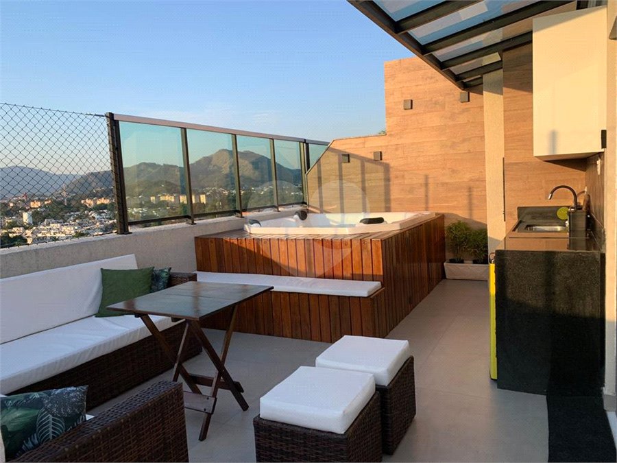 Apartamento à venda com 4 quartos, sendo 1 suíte, em Campo Grande, Rio de Janeiro, RJ