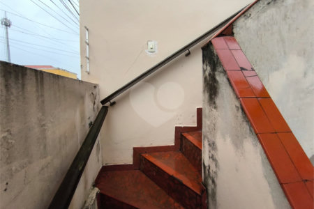 Sobrado à venda com 5 quartos, sendo 1 suíte, em Jardim Trussardi, São Paulo, SP