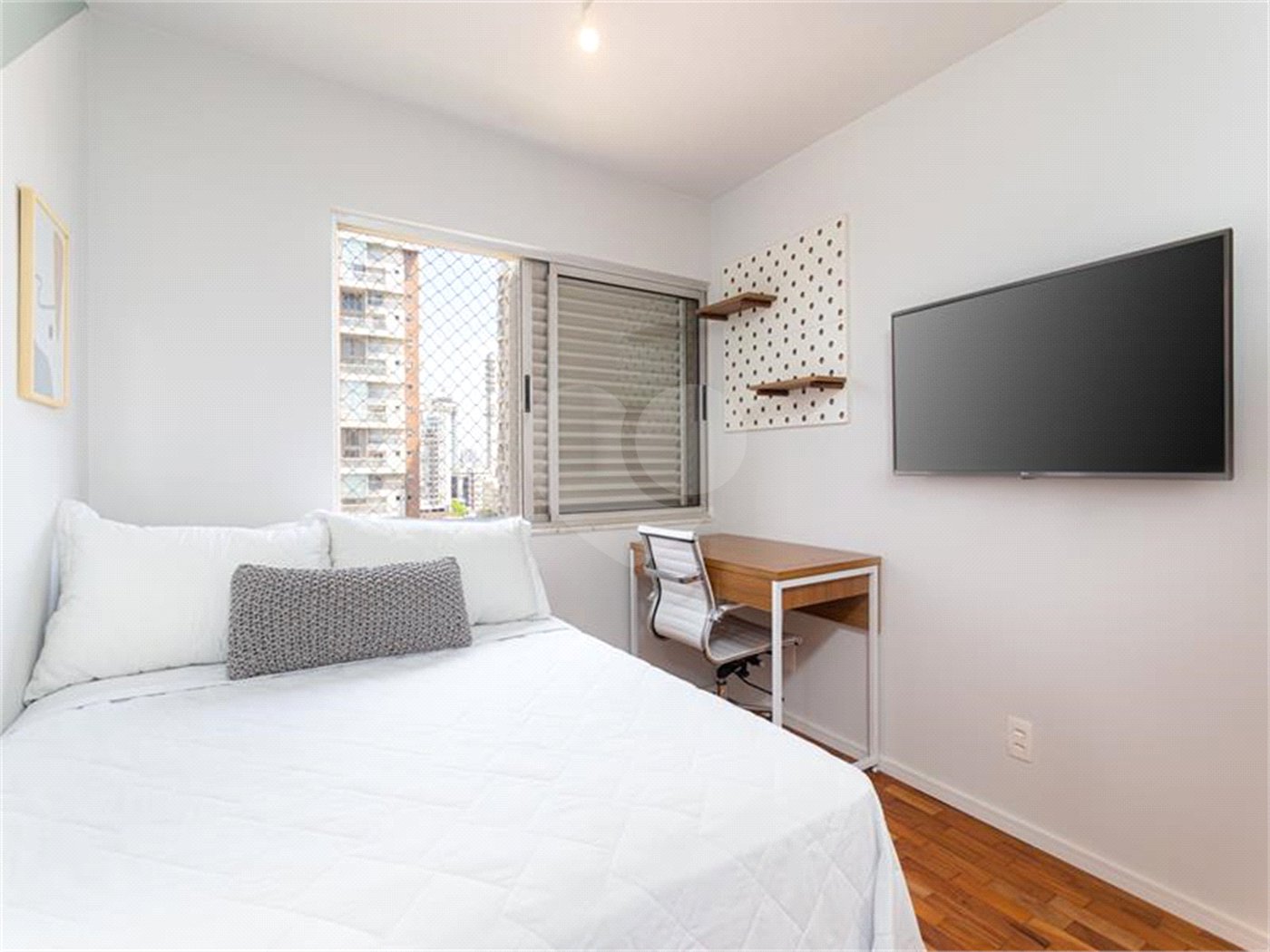 Apartamento à venda com 4 quartos, sendo 1 suíte, em Vila Cordeiro, São Paulo, SP