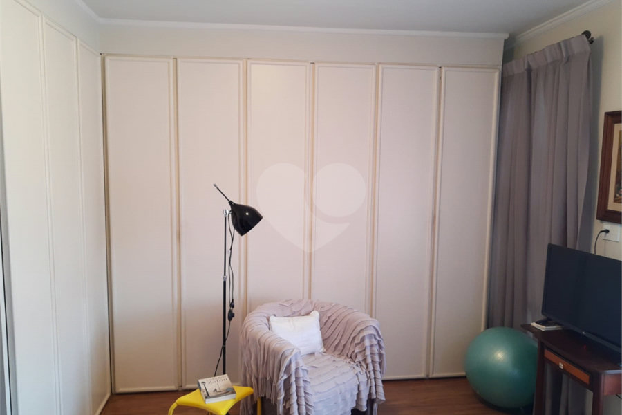 Sobrado à venda com 3 quartos, sendo 1 suíte, em Tremembé, São Paulo, SP