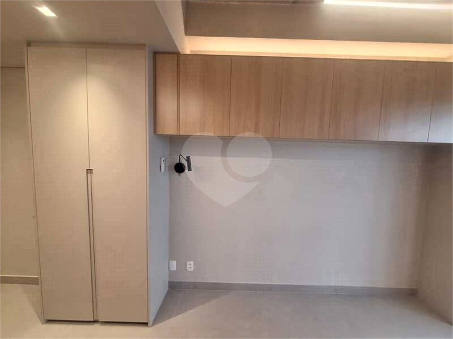 Apartamento à venda com 1 suíte em Moema, São Paulo, SP