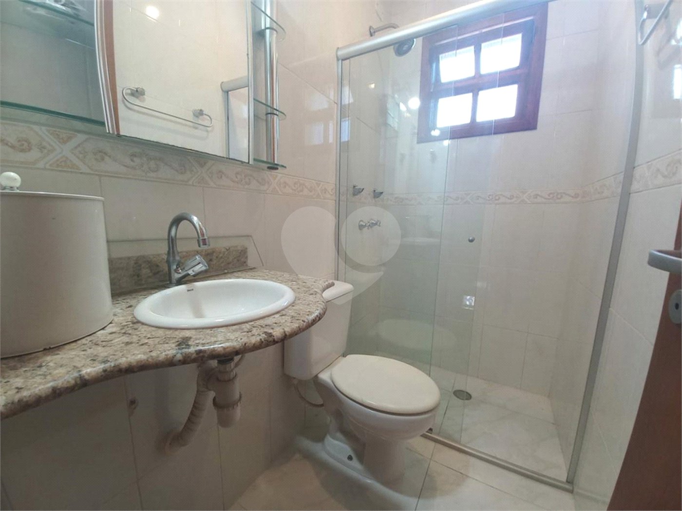 Casa à venda com 5 quartos, sendo 3 suítes,  em Jardim Bonfiglioli, São Paulo, SP