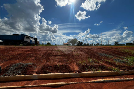 Terreno à venda em Vila Itapetininga, Itapetininga, SP