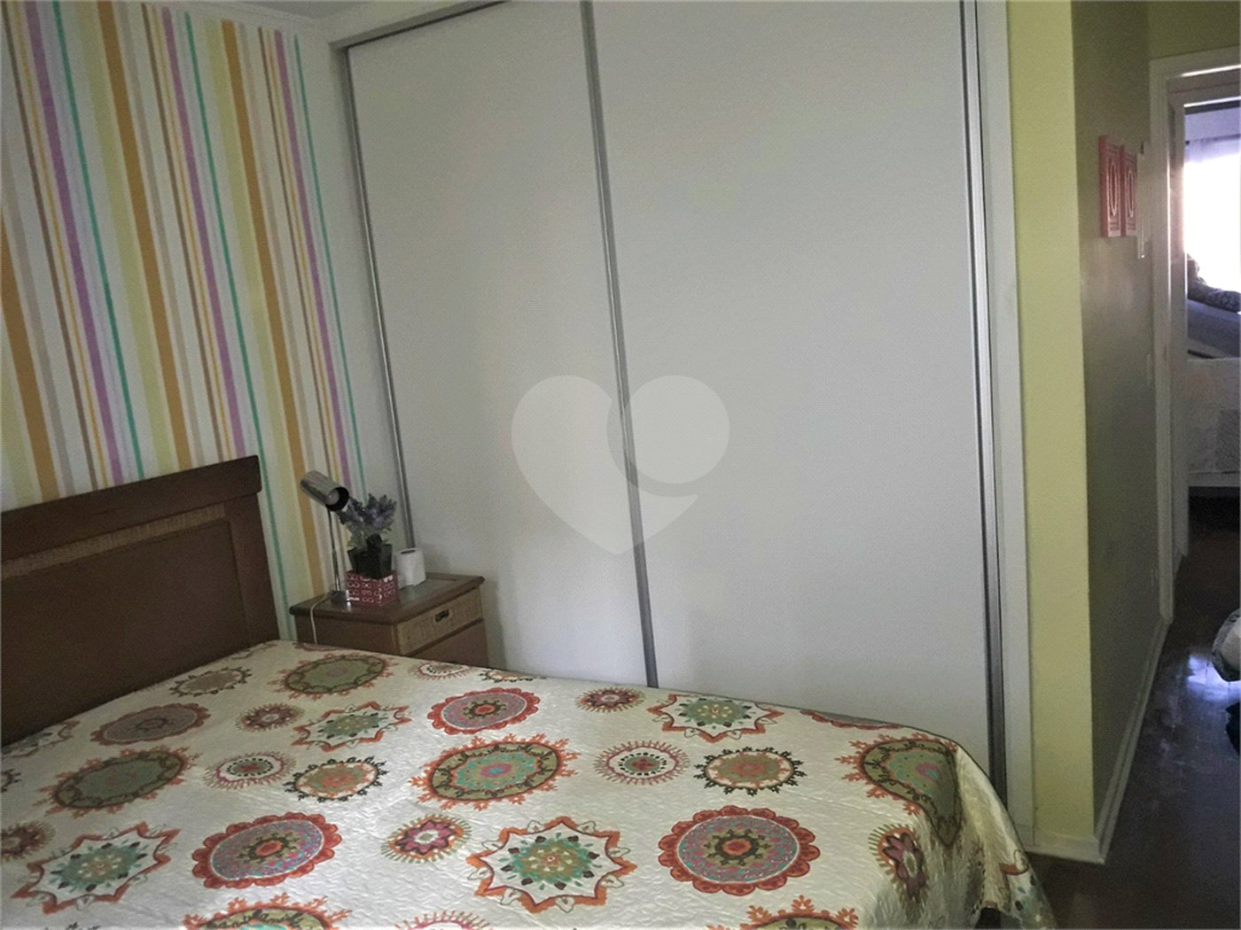 Apartamento à venda com 3 quartos, sendo 1 suíte, em Jardim Taboão, São Paulo, SP