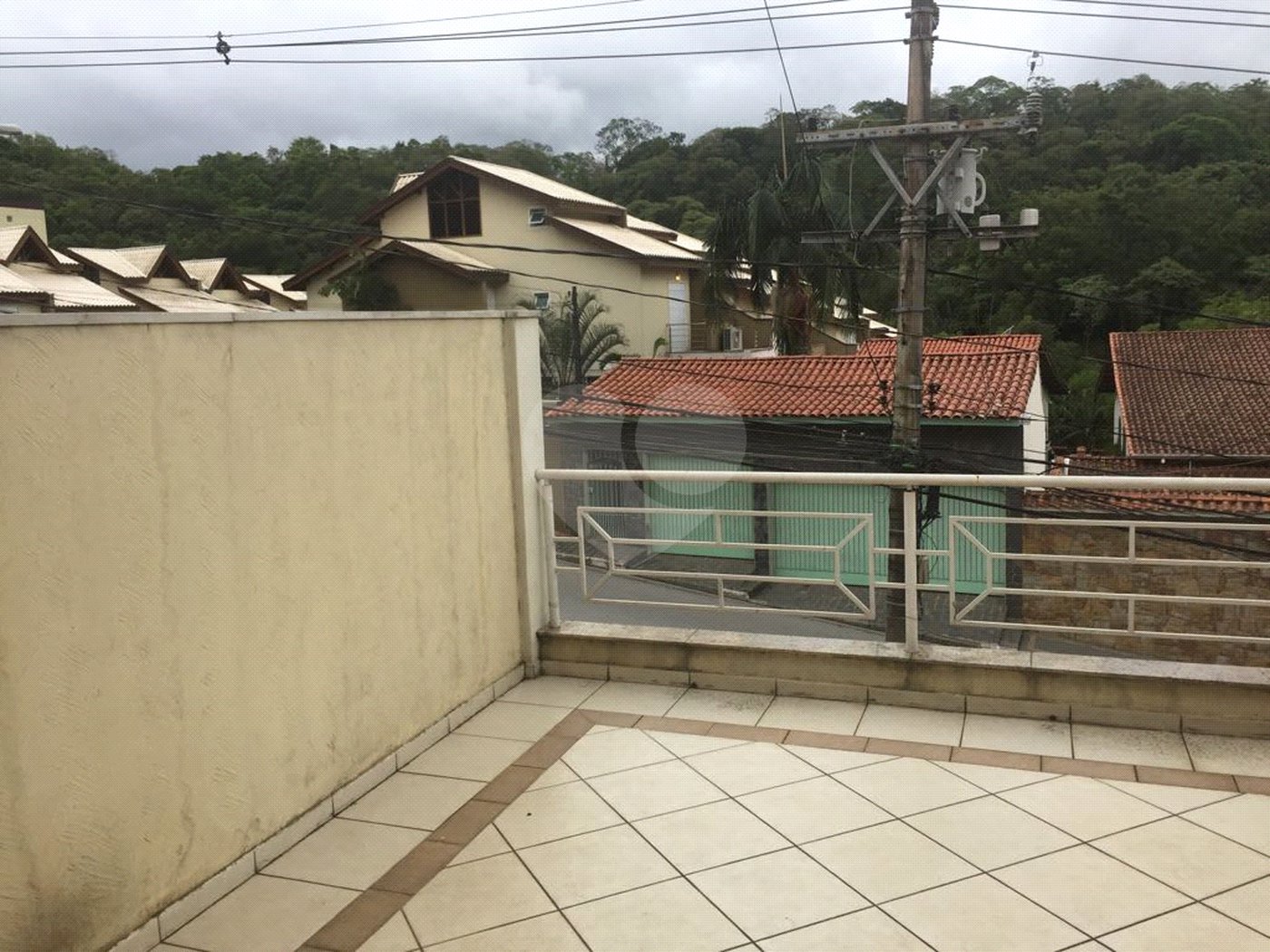 Sobrado à venda com 3 suítes em Tremembé, São Paulo, SP