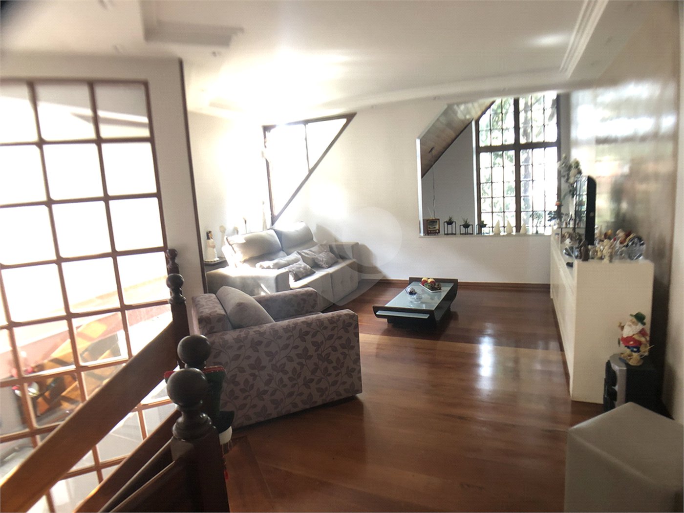 Casa à venda com 4 suítes no condomínio Residencial Floresta, São Paulo - SP