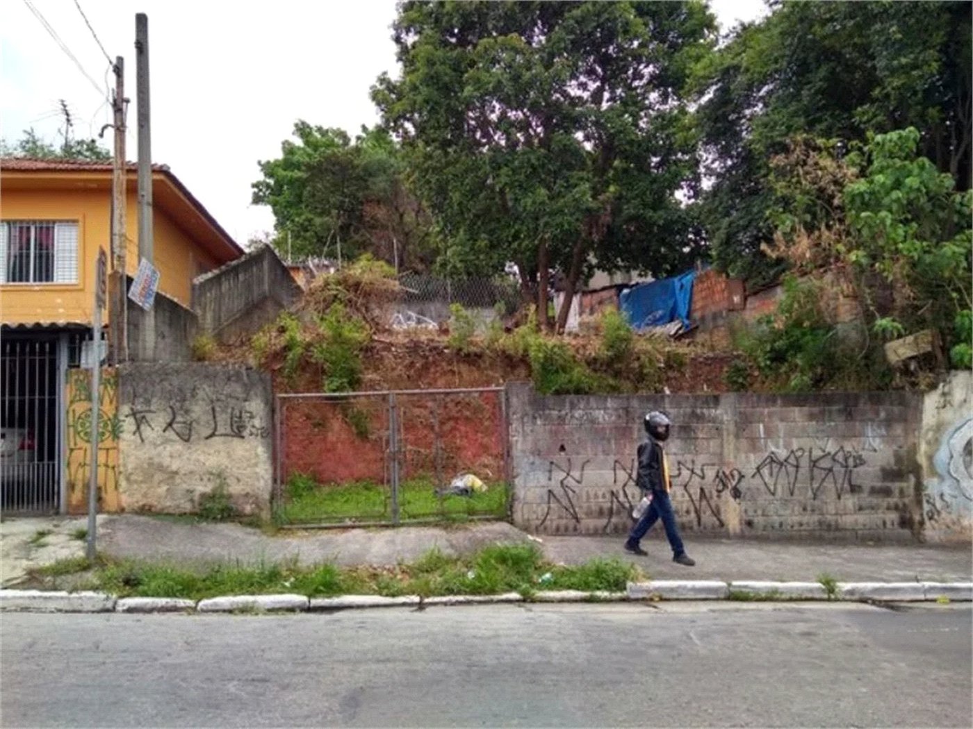 Terreno à venda em Jardim Cambara, São Paulo, SP