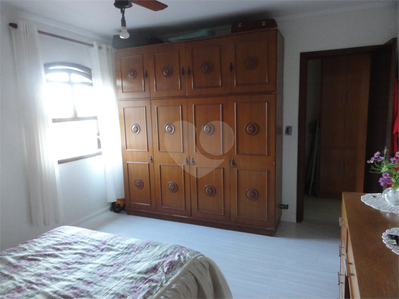 Sobrado à venda com 3 quartos, sendo 1 suíte, em Horto, São Paulo, SP