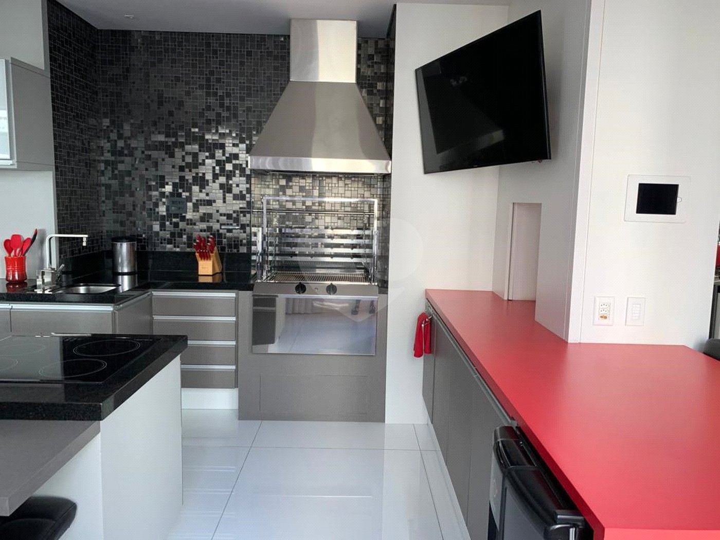Apartamento à venda com 3 suítes em Vila Buarque, São Paulo, SP