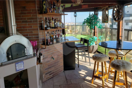 Apartamento à venda com 4 suítes em Vila Andrade, São Paulo, SP