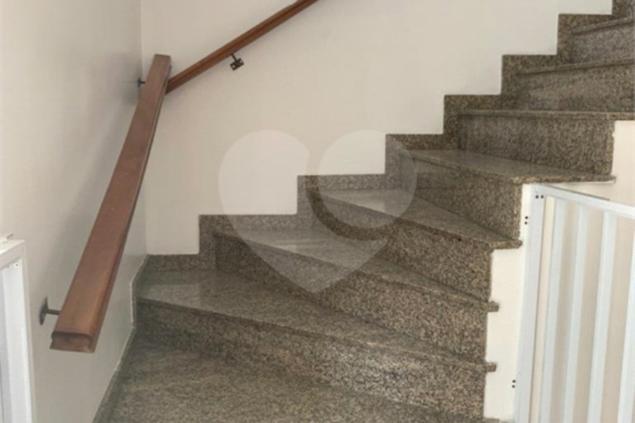 Sobrado à venda com 3 quartos, sendo 2 suítes, em Jardim São Paulo(zona Norte), São Paulo, SP