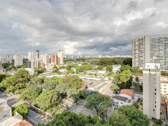 Apartamento à venda com 4 quartos, sendo 1 suíte,  em Chácara Santo Antônio, São Paulo, SP