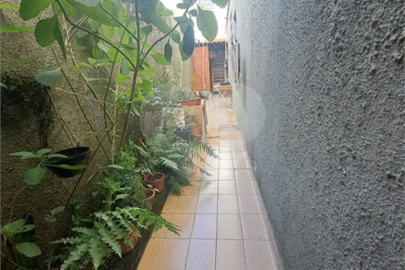 Sobrado à venda com 3 quartos em Jardim Guanca, São Paulo, SP