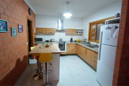Casa à venda ou para alugar com 3 quartos, sendo 1 suíte, no condomínio Paysage Noble, Vargem Grande Paulista - SP