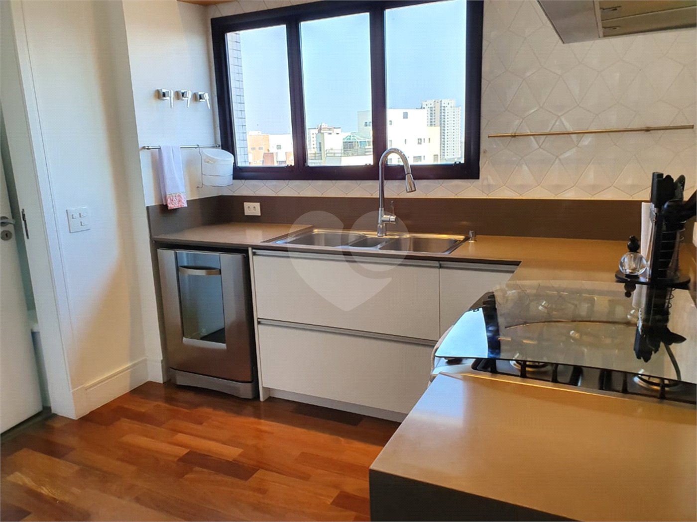 Apartamento à venda com 4 quartos, sendo 2 suítes, em Santana, São Paulo, SP
