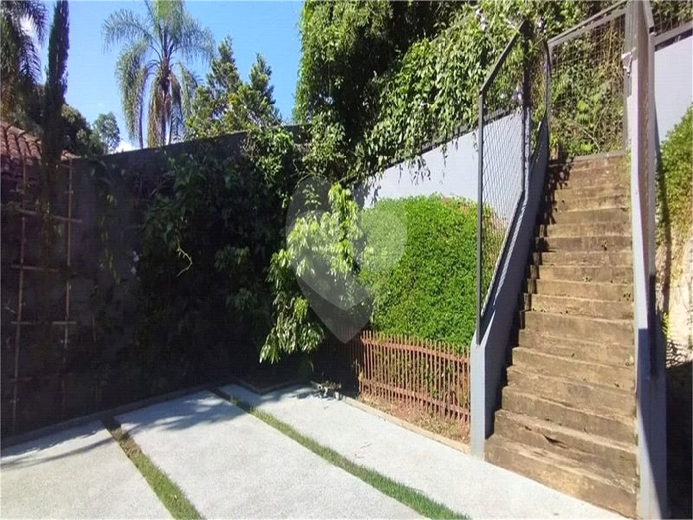 Casa à venda com 3 suítes no condomínio Sausalito, Mairiporã - SP