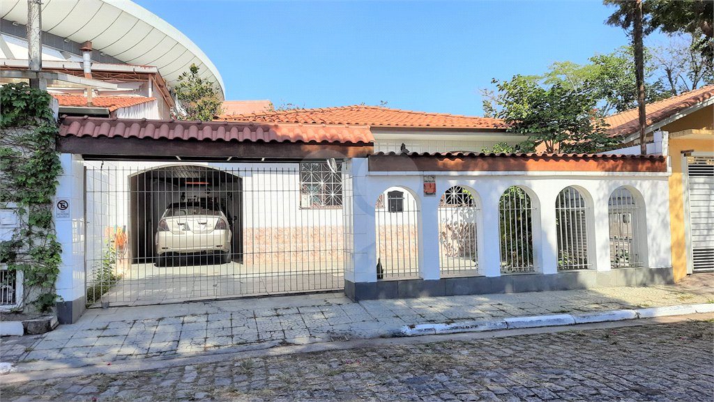 Casa Térrea à venda com 4 quartos, sendo 2 suítes, em Santo Amaro, São Paulo, SP