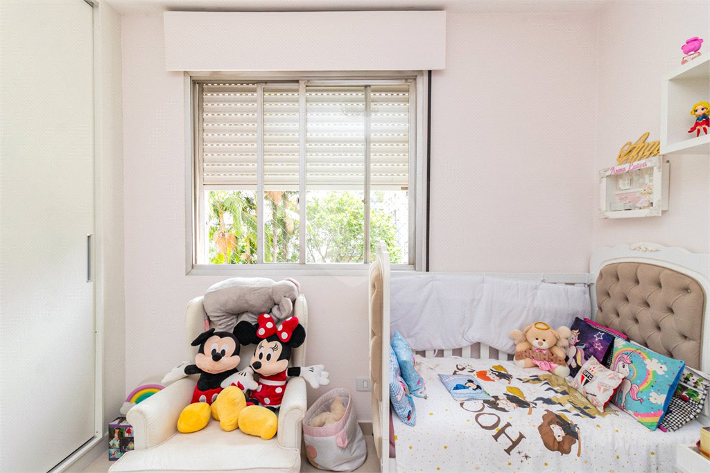 Apartamento à venda com 3 quartos, sendo 1 suíte, em Jardim Paulista, São Paulo, SP