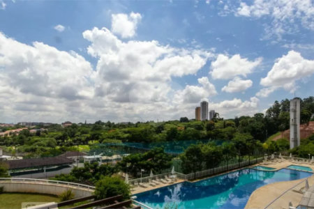 Casa à venda com 3 quartos, sendo 2 suítes, no condomínio Paulistano 2ª Fase, São Paulo - SP