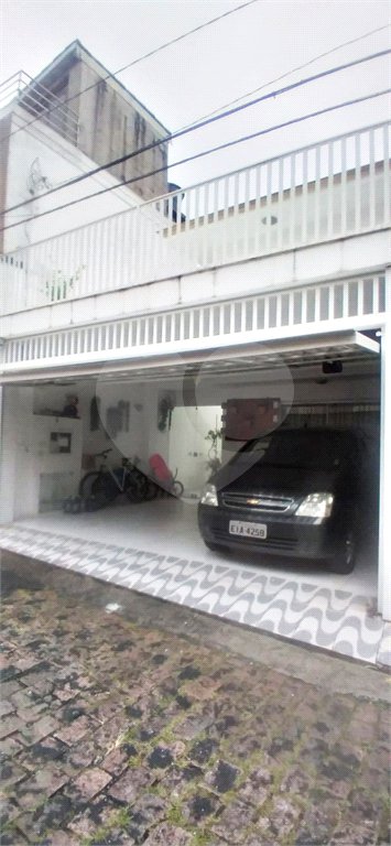 Casa à venda com 4 quartos, sendo 1 suíte, em Santana, São Paulo, SP