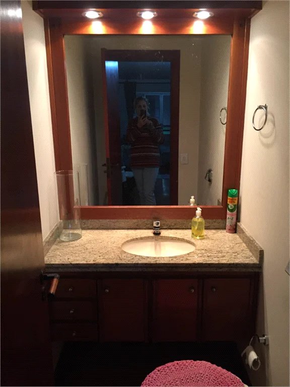 Apartamento à venda com 3 quartos, sendo 1 suíte, em Vila Suzana, São Paulo, SP