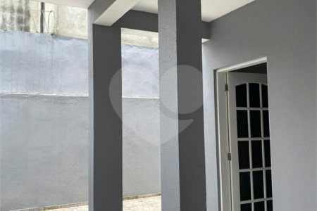 Casa à venda com 3 quartos, sendo 1 suíte, em Jardim Márcia, Suzano, SP