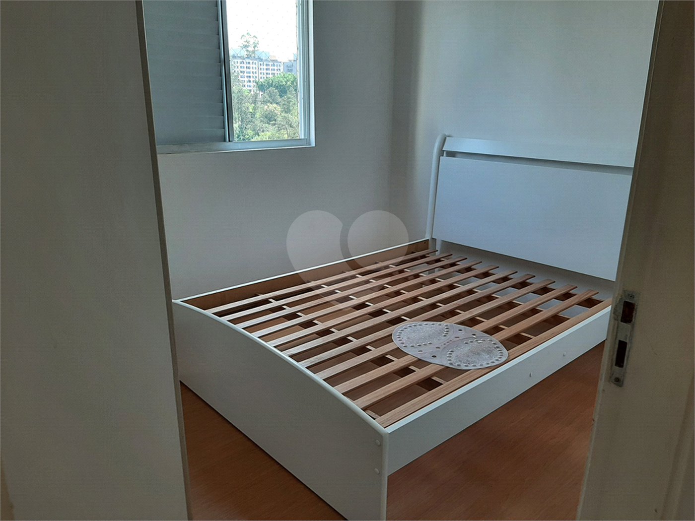 Apartamento à venda ou para alugar com 3 quartos, sendo 1 suíte,  em Vila Suzana, São Paulo, SP