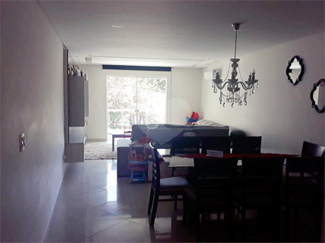 Casa à venda com 3 suítes em Imirim, São Paulo, SP