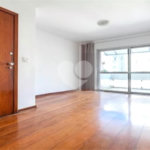 Apartamento à venda com 3 quartos, sendo 1 suíte,  em Cerqueira César, São Paulo, SP