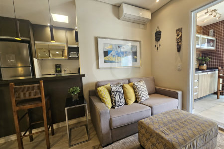 Apartamento para alugar com 2 quartos, sendo 1 suíte,  em Jardim das Acácias, São Paulo, SP