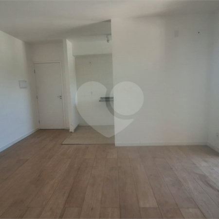 Apartamento à venda ou para alugar com 2 quartos, sendo 1 suíte, em Aparecidinha, Sorocaba, SP